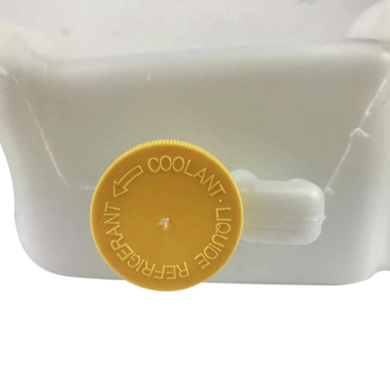 1.5L Coolant Expansion Tank Bottle Header for Nissan Micra K11 92-02 21710-43B01