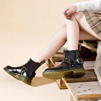 

Women's Chelsea Boots Quality Genuine Leather Shoes Autumn Women Black Ankle Boot Slip-on Ladies Platform Shoes Plus Size 35-44