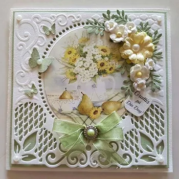 

Christmas Frame background Metal Cutting Dies For Card Making Scrapbooking Album Decor Paper Embossing Craft New 2019