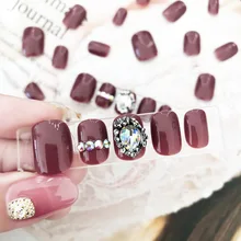 Свадебные фотографии поддельные ногти желательные доступны с маникюрной пластырь носимых с бриллиантом девушки невесты короткий кончик ногтя Finishe