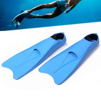 

2020 Swimming Professional Training Flippers Fins Rubber Snorkeling Diving Fins Submersible Foot Flexible Submersible Shoes