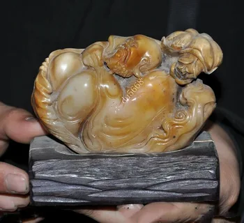 

wedding decoration Rare Chinese Tianhuang Shoushan Stone carved Arhat Damo statue seal Stamp signet