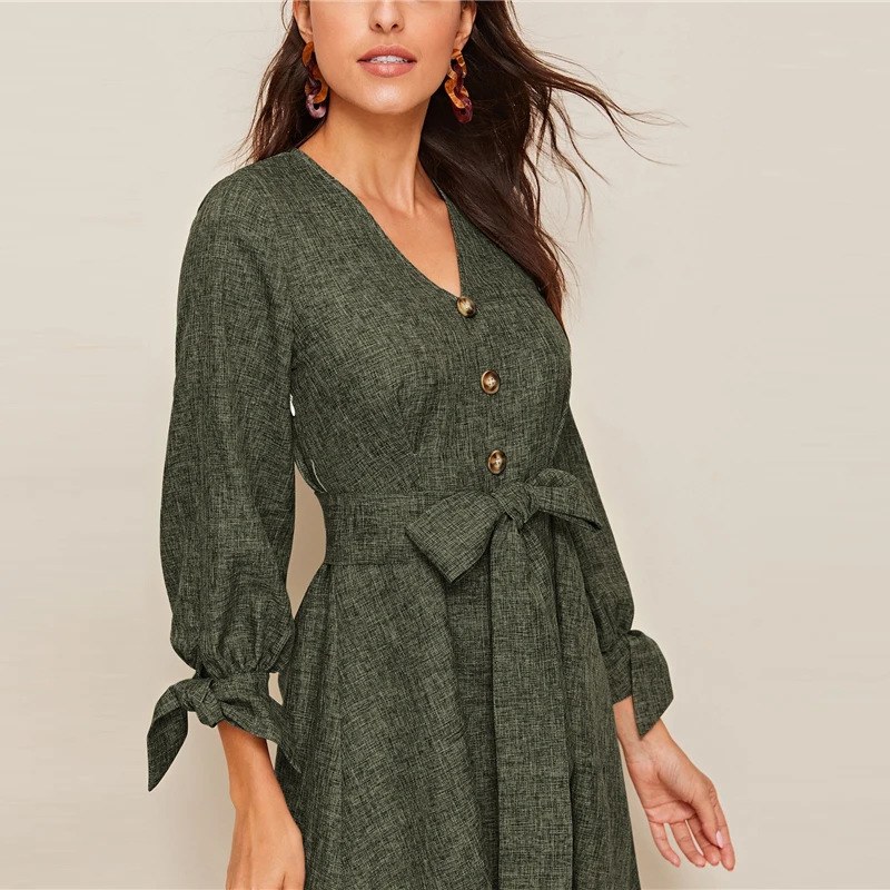 15603373584031873600