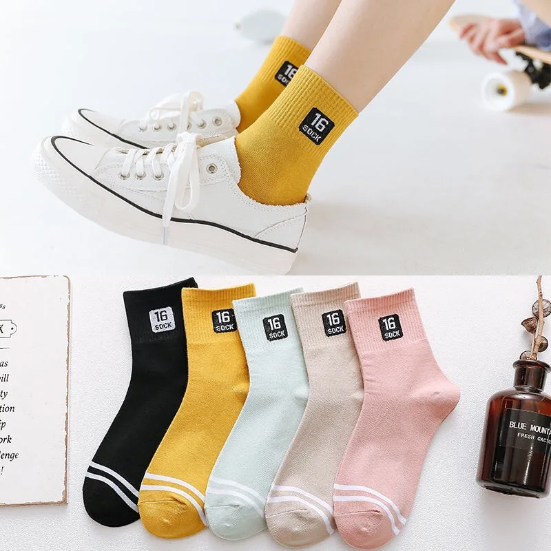 1 Pair Warm Winter Socks Women Cute Funny Socks Harajuku Streetwear Cotton Sock Ladies Art Sokken Skarpetki Calcetines Mujer