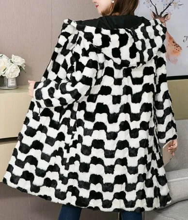 white with black Женские шубы из натурального меха норки с капюшоном, зимняя верхняя одежда из натурального меха, длинные пальто размера плюс - Цвет: white with black