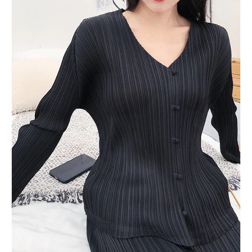 Black Jacket Женский комплект из двух предметов, короткое пальто с v-образным вырезом и эластичной резинкой на талии, широкие брюки, Однотонный женский повседневный костюм, Осенние штаны со складками Miyake - Цвет: Black Jacket