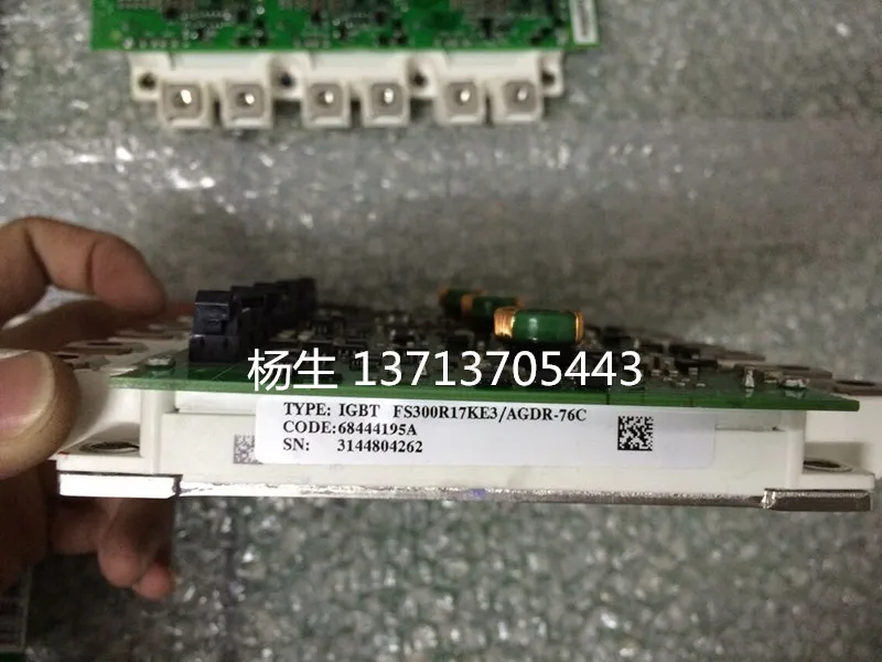 

FS225R17KE3/AGDR-71C FS300R17KE3/AGDR-76C FS300R12KE3 -72C--RXDZ