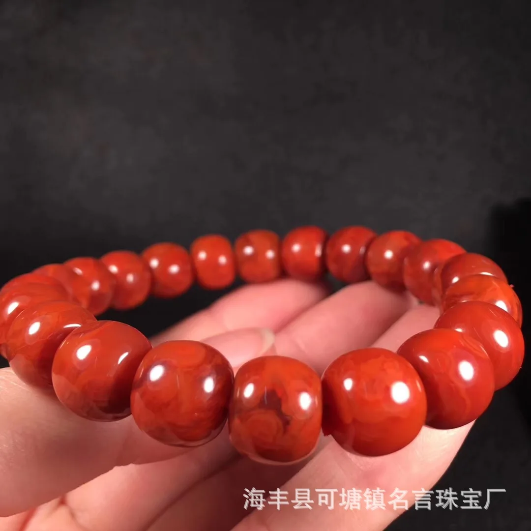 

Sichuan Material Nine South Red Old-Shaped Beads Bracelets Full Scene Full of Meat Flame Red Quote Jewelry