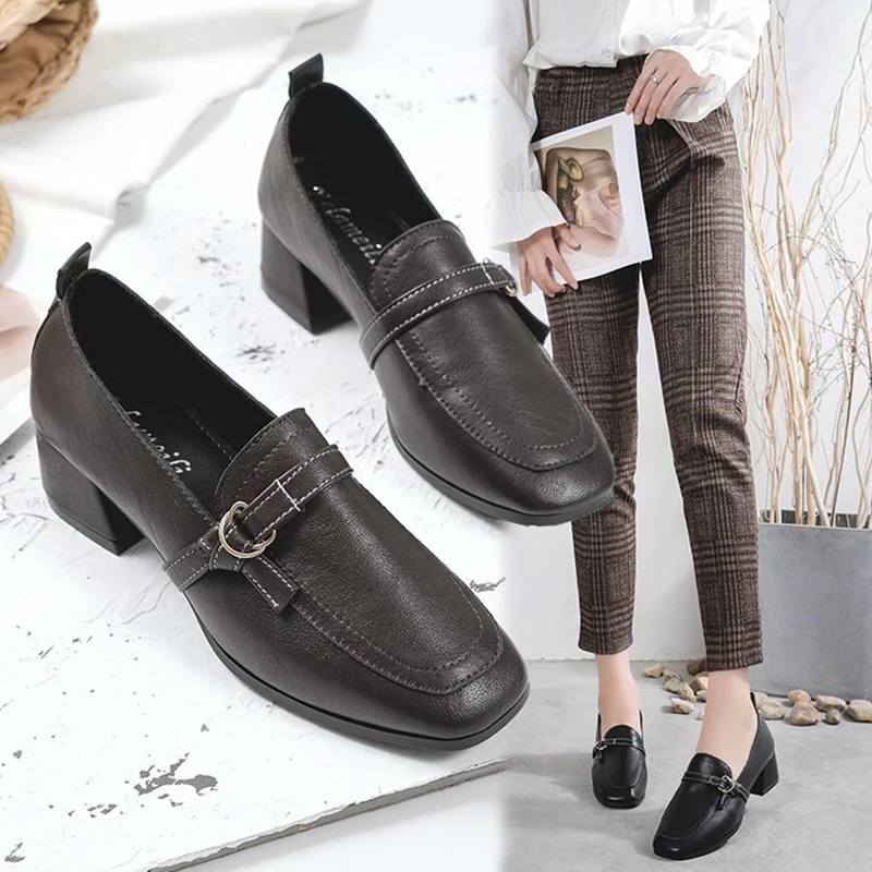 

High Heels Sandals Women Pointed Toe Plus Size Buckle British Style Deodorant Wear-resistant Thick Bottom Banquet Tide Shoes