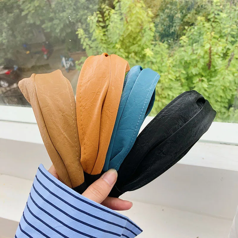 

Vintage PU Wide Side Headbands Solid Color Hairbands for Women Girls Retro Head Band Hoops Sweet Headwear Hair Accessories