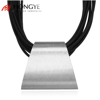 

HONGYE JEWELRY Big Bib Multilayer Black Pu Leather Necklace Women Man Punk Chokers