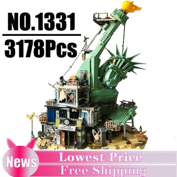 

MOVIE 2 Welcome to Apocalypseburg the Statue of Liberty Model Building Blocks Micro Bricks Toys Kids Gifts 70840 45014 1331