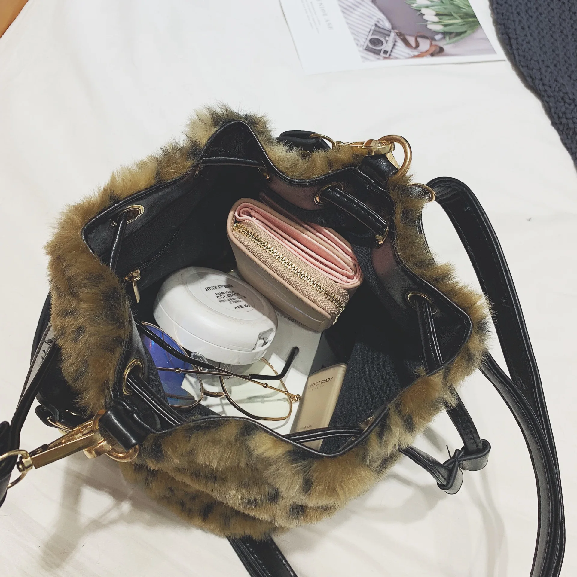 

Korean-style Leopord Pattern Pull-belt Bucket Bag Leopard Simple Shoulder WOMEN'S Bag
