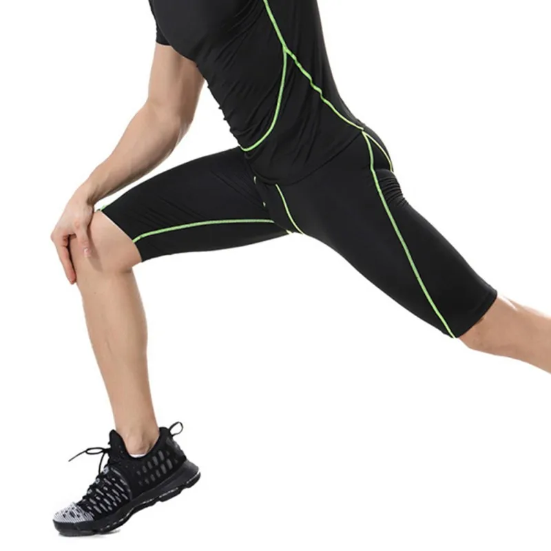 

Men Outdoor Sport Shorts Tights Quick Dry Compression Gym Fitness Training Shorts