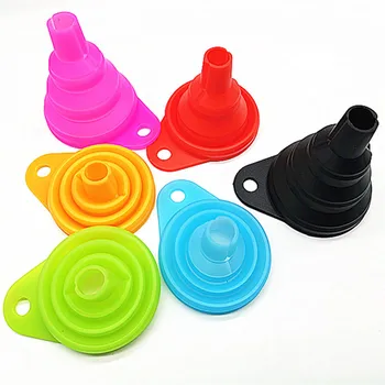 

1Pcs Mini Foldable Funnel Silicone Collapsible Funnel Folding Portable Funnels Be Hung Household Liquid Dispensing Kitchen Tools