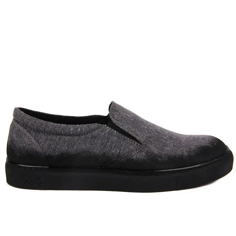 

Custom Production-Daily Shoes