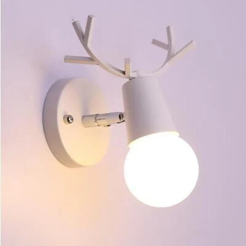 Nordic Deer Wall Light LED Creative Mounted Iron Bedside Sconce Lamp for Kids Baby Room Living Room Home Decor