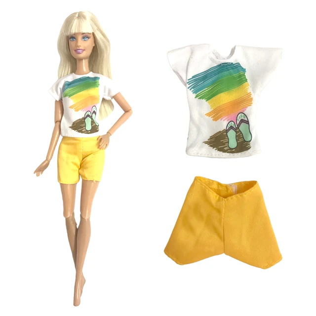 Barbie Ken Fashions 2-Pack Clothing Set, 1 Outfit & Accessory for Barbie  Doll: Tropical Dress & Tote; 1 Outfit & Accessory for Ken Doll: Jersey 