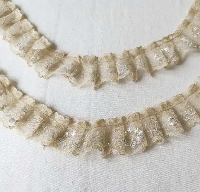 1M-New-Guipure-Silver-Laces-Beige-Lace-Trim-3-5cm-Lace-Fabric-Flower-Ribbon-Trimmings-For (1)