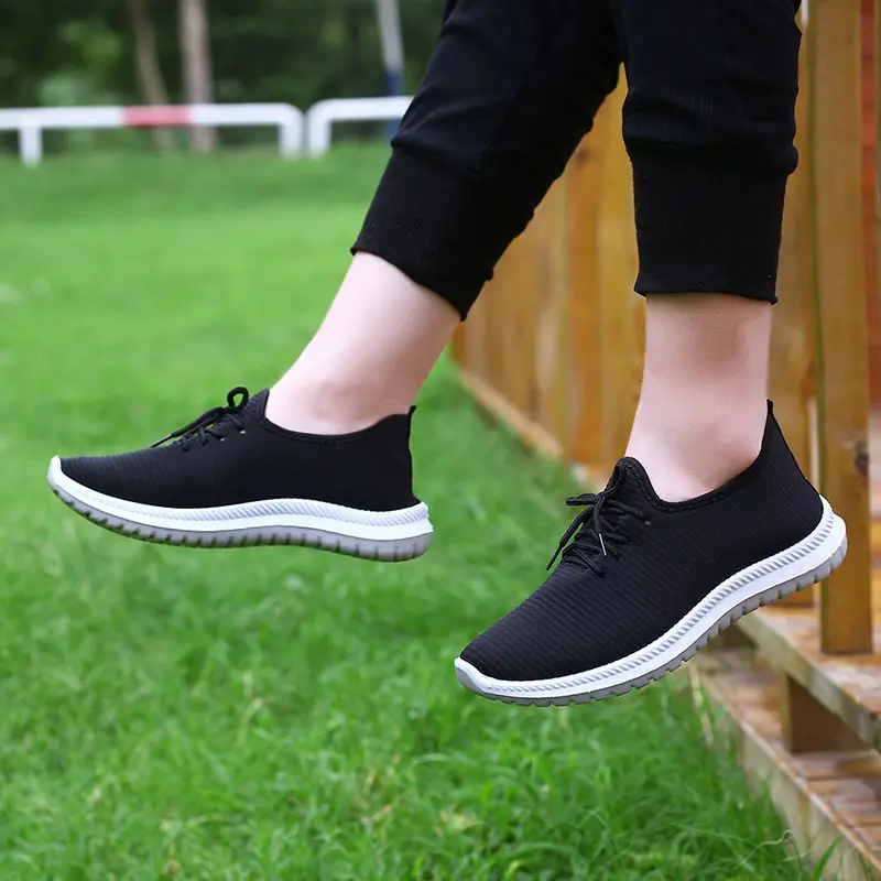 

Men's shoes new breathable soft sole wear-resistant sports and leisure elderly non-slip walking dad shoes