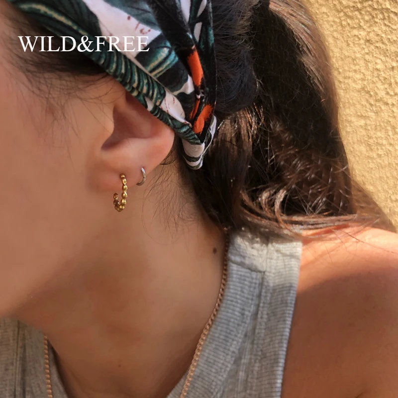 Wild &amp Free новый золотой крошечный гвоздик серьги из нержавеющей стали и бисера