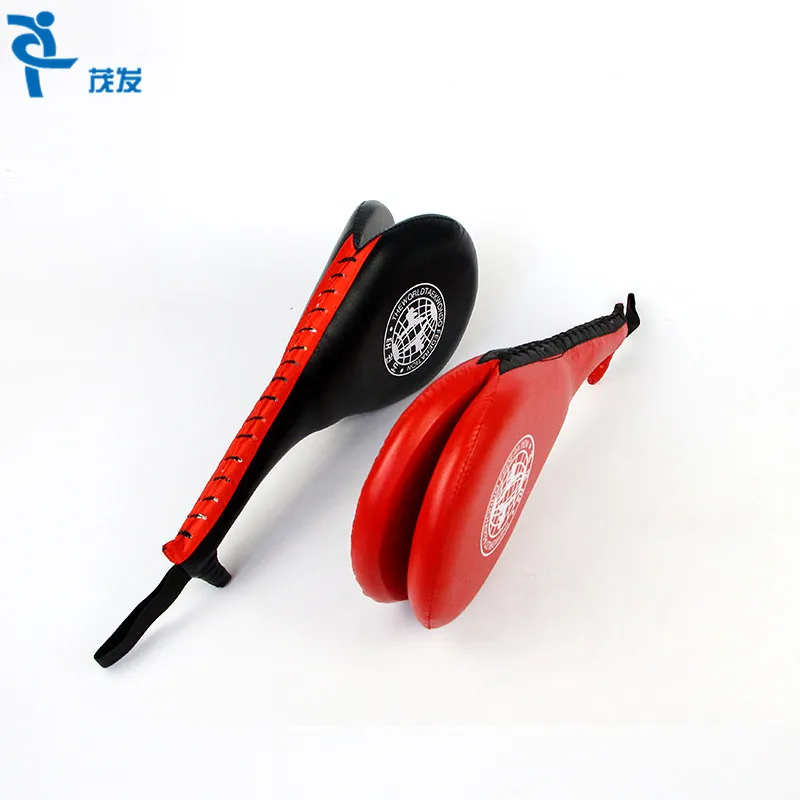 

Taekwondo Training Equipment Pu Bilobed Foot Target Chicken Legs Target Durable Anti-Hitting Foot Target