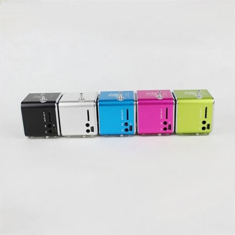 

TD-V26 Portable Speaker with Screen mini speaker Digital Player Stereo Radio speaker metal Card Speaker