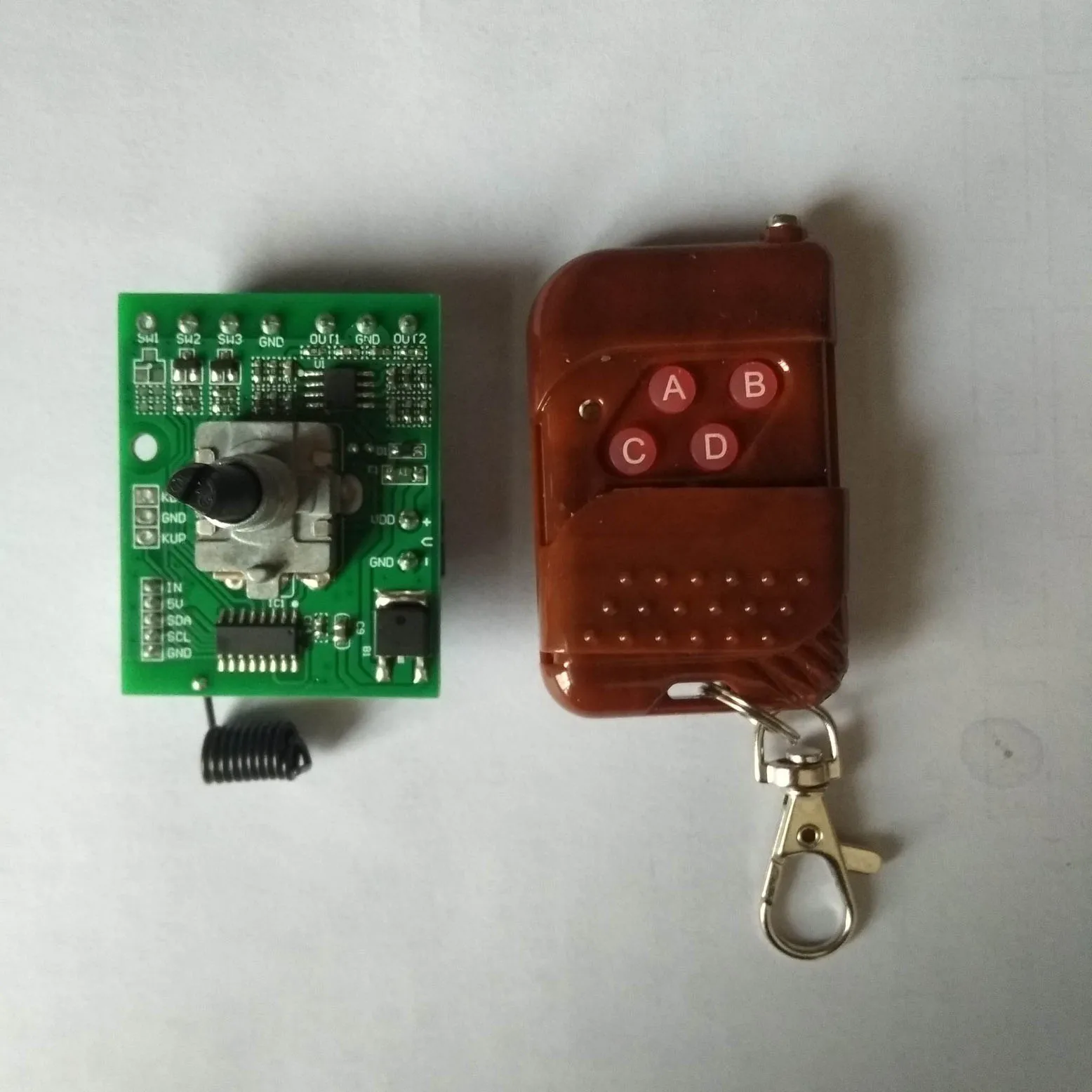 

Analog signal of wireless remote potentiometer 0-10V voltage source / control frequency converter / LED power controller