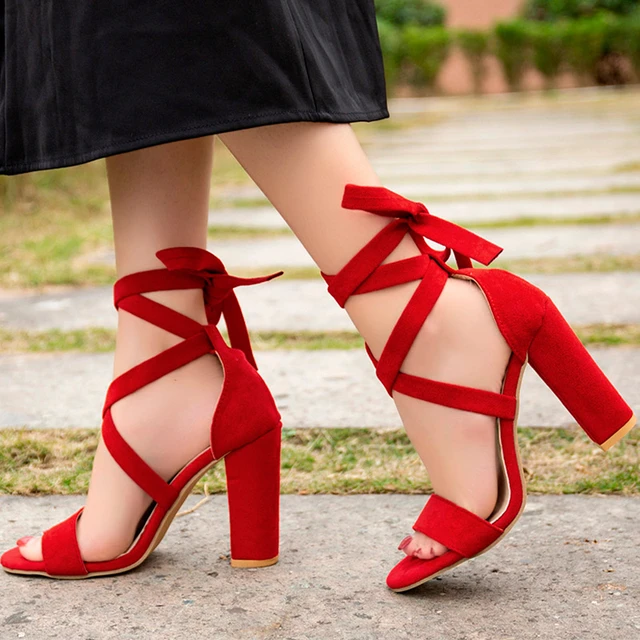 Sandali da donna tacchi alti spessi cinturini incrociati scarpe da donna  décolleté a punta sandali estivi scarpe da donna 2022 moda _ - AliExpress  Mobile