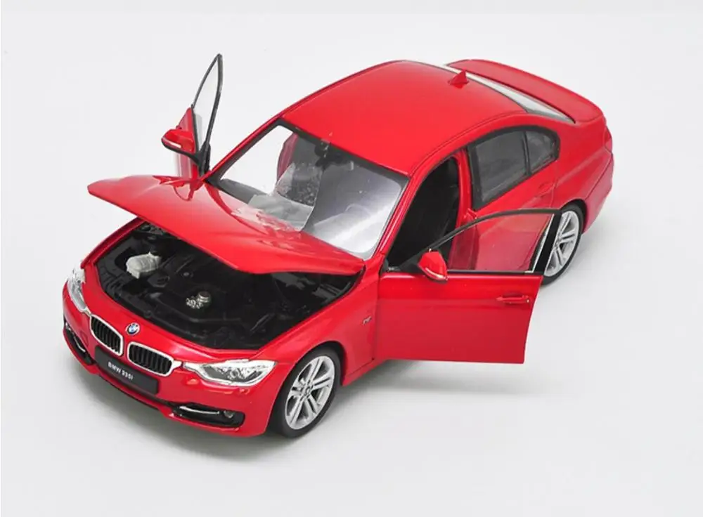 Welly 1/24 1:24 BMW 5 серия 535 535I спортивный гоночный автомобиль литая под давлением металлическая модель игрушки для детей на день рождения для мальчиков и девочек - Цвет: 335I Red