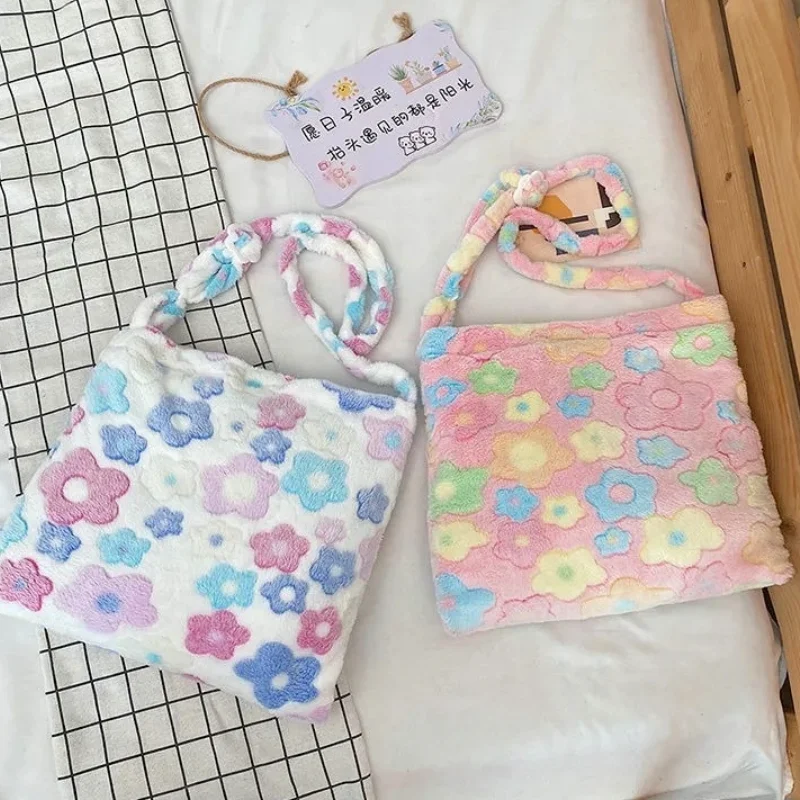 Cute Flower Women's Soft Plush Shoulder Bags Floral Pattern Ladies Winter Handbags Large Capacity Female Girls Casual Tote Bag | Багаж и