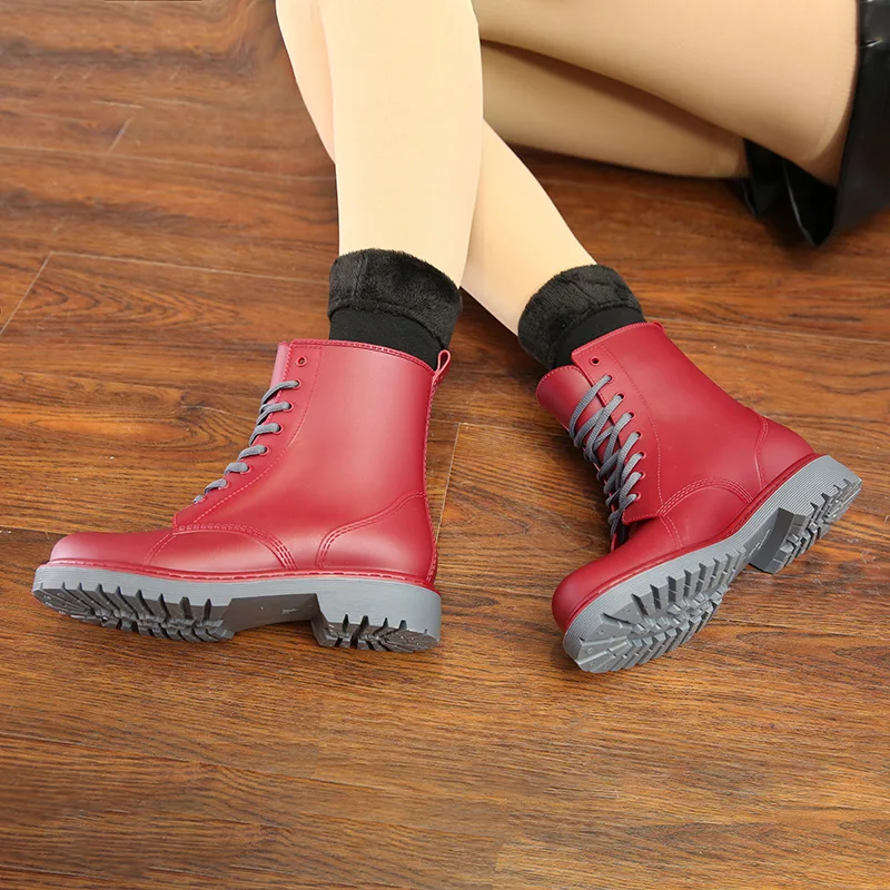 3551365057_377925077