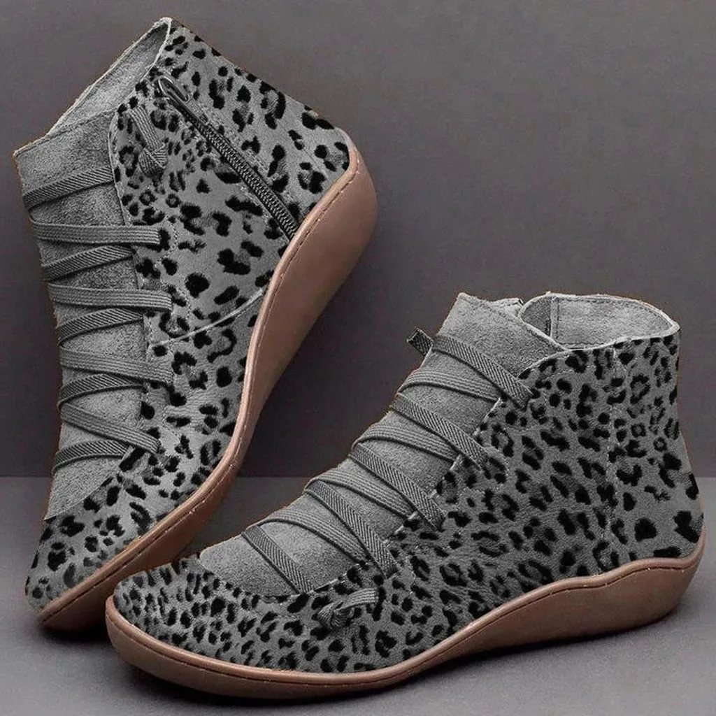 Женские ботинки из флока в стиле ретро с круглым носком Короткие кожаные ботинки с леопардовым принтом на плоской подошве, на шнуровке, на молнии Модные ботильоны для женщин г. F115