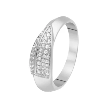

Кольцо из серебра с фианитами R00893
