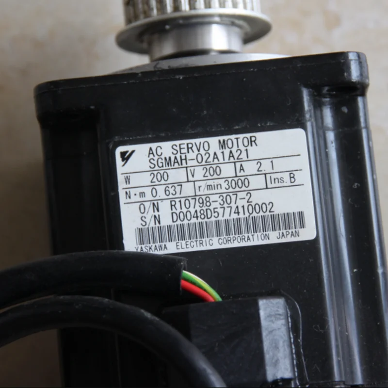 

Used Tested Working SGMAH-02A1A21 AC SERVO MOTOR