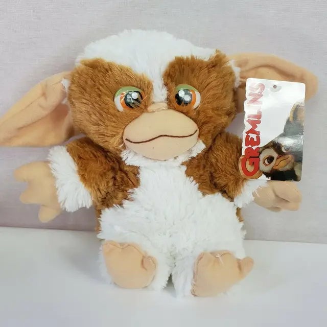 stuffed animal gizmo