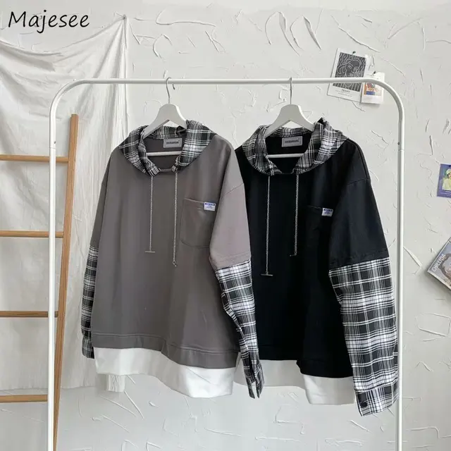Men with Hat Hoodies Two Pieces Patchwork Plaid Hoodie Pockets Designed Korean Style Sweatshirts  1
