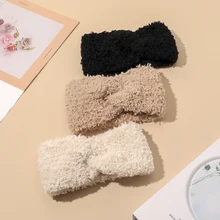 

Hot Selling Winter Lush Teddy Velvet Cute Fur Headband Soft Cross Warm Headband For Woman Girls