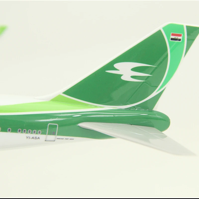 30 см 1:200 Масштаб Самолеты Iraqi Airways Boeing 747-400 Модель самолета Модель самолёта из смолы коллекционные украшения подарки