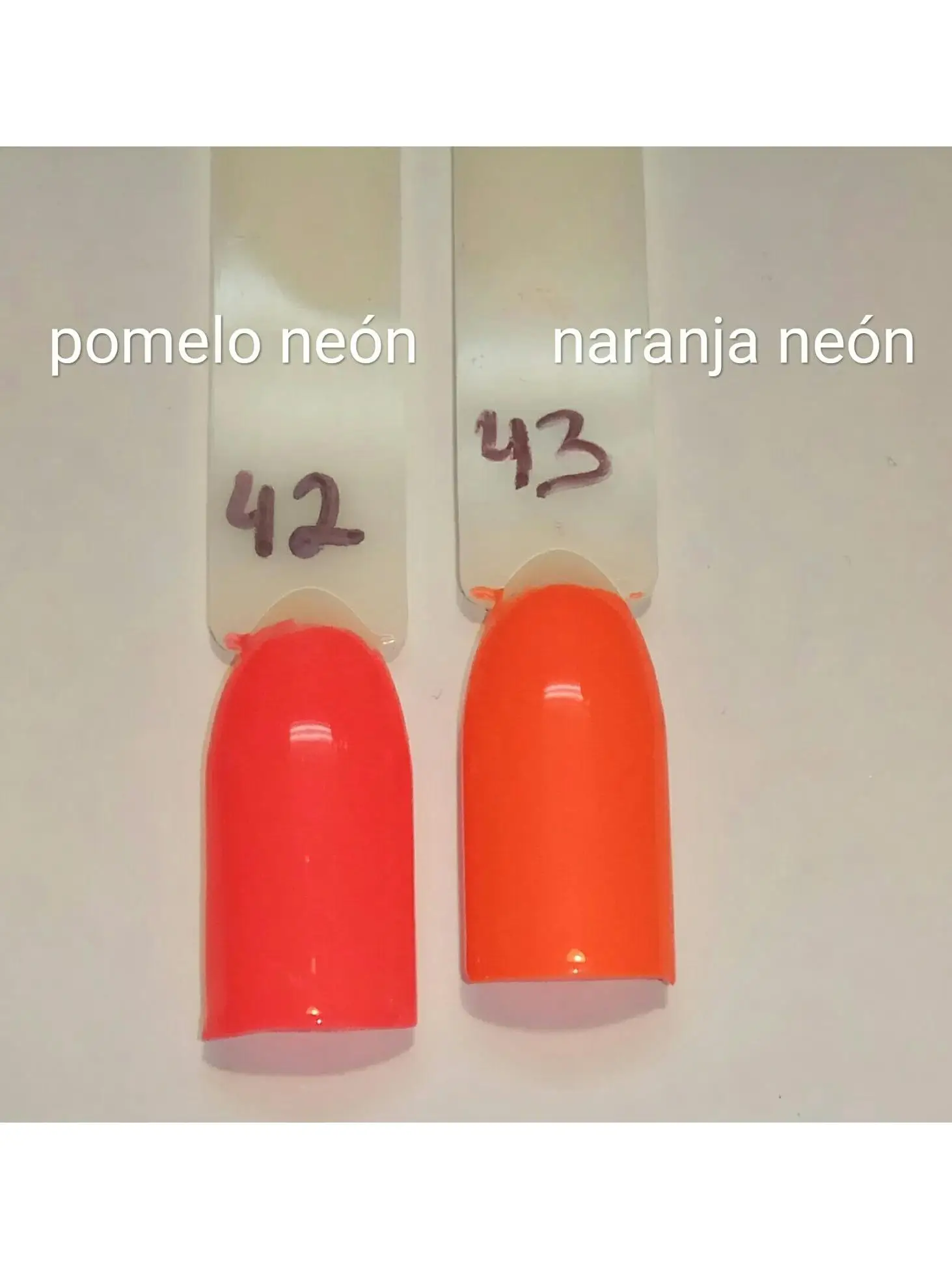 Nailspan ESMALTE PERMANENTE лак гель. Без кислоты 5 мл. Европа. varios colores alta calidad profesial