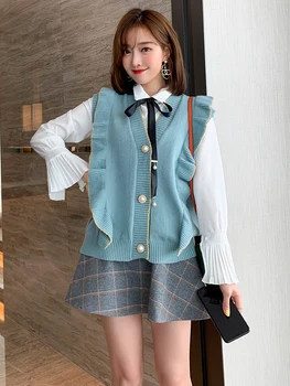 

Trumpet sleeve shirt + ruffled knitted vest + plaid half skirt three-piece female 2020 autumn new