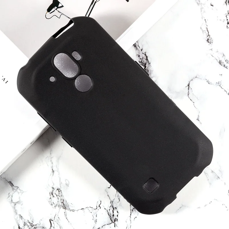 Чехол Для Doogee S40 полностью защищающий противоударный ТПУ силиконовый матовый