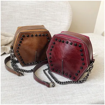 

All-match small bag female 2020 new wave retro rivet shoulder messenger fashion chain small square bag diagonal cross female bag