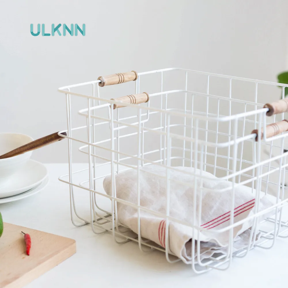 

Vintage Style Metal Storage Baskets for Fruits/Vegetables Wood Handle Kitchen Organizer Sundries Storage Box Books Holder