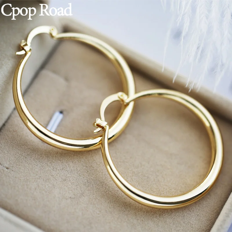 Cpop Новые Медные Серьги-кольца геометрические золотые серебряные Перфорированный Круглый серьги Модные индивидуальные женские ювелирные украшения подарок для девочки