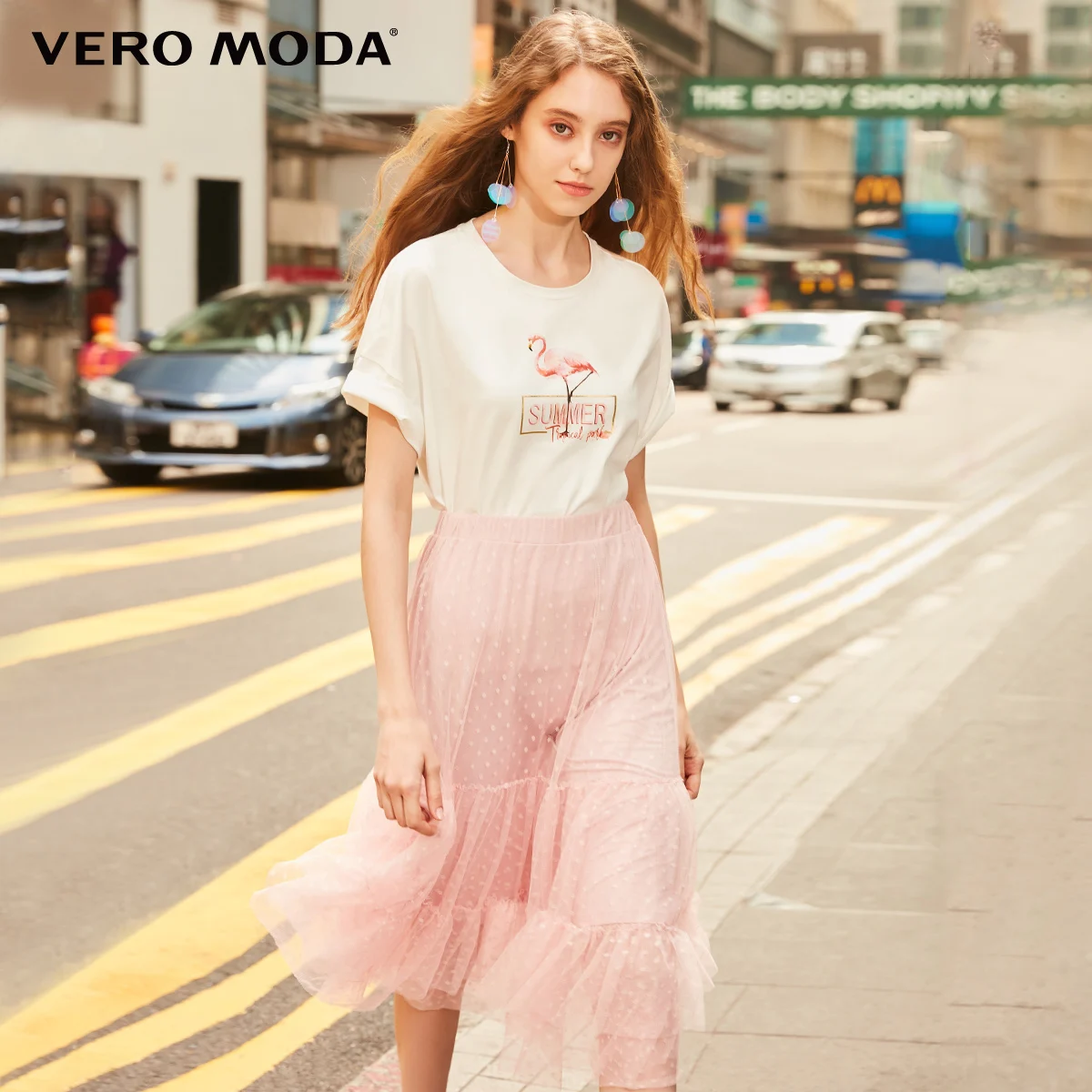 Женская футболка с рисунком фламинго и открытыми плечами Vero Moda | 319101535|Футболки|