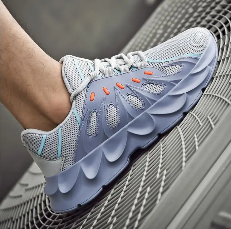 Hot Fashion Walking Shoes for Men Breathable Lightweight Camping Shoes Men Sneakers Bounce Summer Outdoor Gym Flats Shoes