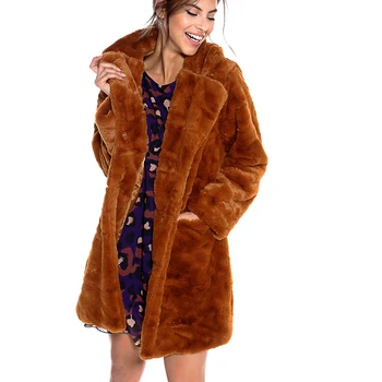 

Abrigo cuello solapa cruzado con cierre por automaticos invisibles muj - 031349