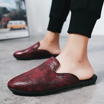 

Big Size Summer Men Loafers Slippers Fashion Breathable Man Outdoor Lightweight Mules Casual Half Shoes for Men Leather Sandals