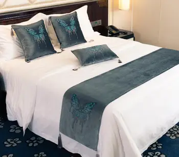 

Butterfly Design Bedspreads 45cm Width Bed Runner Luxurious Bed Flag Decorative Bed Cover 100% Polyester For Home Hotel Use